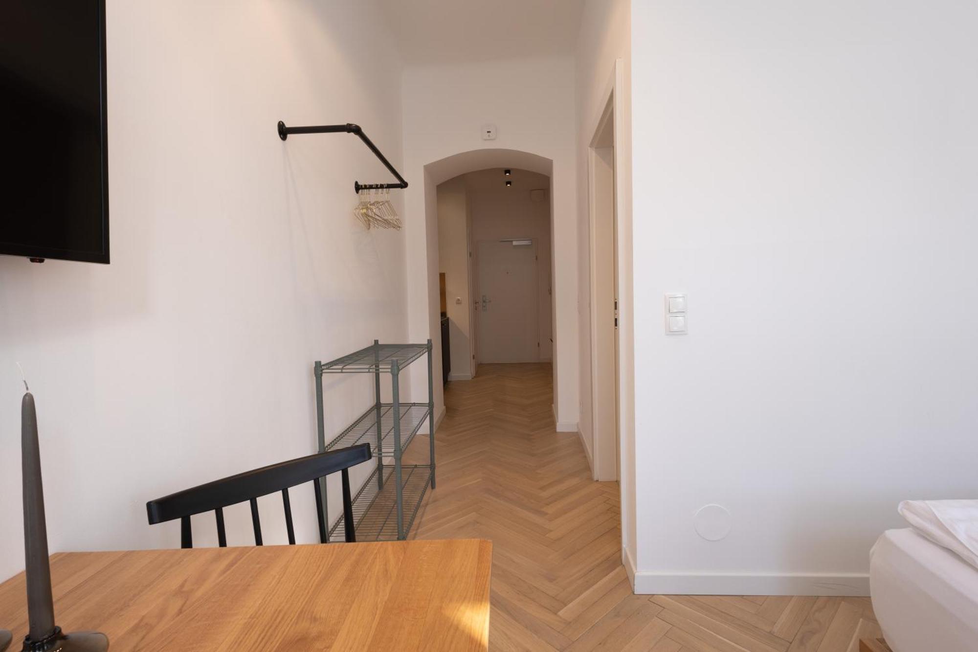 Josef'S Home I Werkraum Studio I Uno-City Wina Bagian luar foto